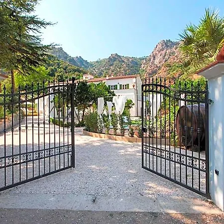 Il Casale Di Monserrato 4*